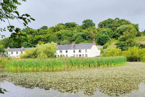 4 bedroom flat for sale, St Cuthbert St, Flats A and C, Catrine, Ayrshire KA5