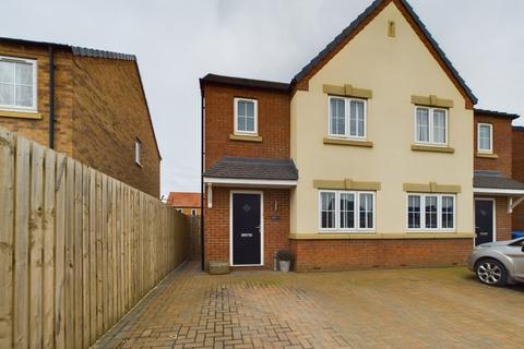 3 bedroom semi-detached house for sale, Milner Avenue, Driffield, YO25 5DE