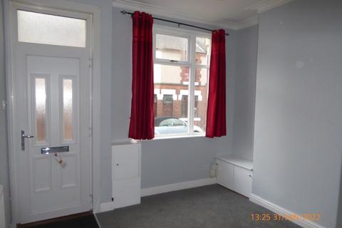 2 bedroom terraced house to rent, Turner Street, Stoke-on-Trent ST1