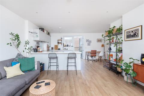 2 bedroom flat for sale, Hainault Road, Leytonstone, London, E11