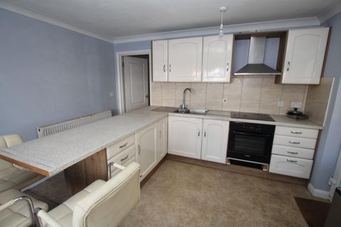 2 bedroom flat for sale, West Avenue, Clacton-on-Sea