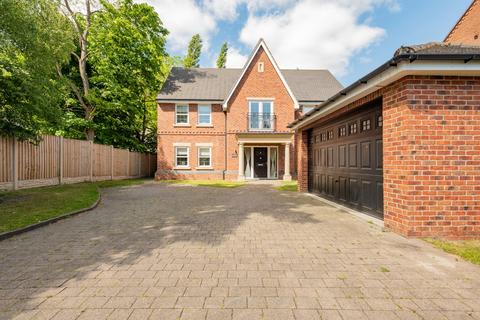 5 bedroom detached house for sale, The Hill, Chesterfield S44