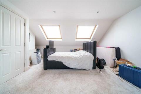 4 bedroom semi-detached house to rent, Stanmore,  London,  HA7