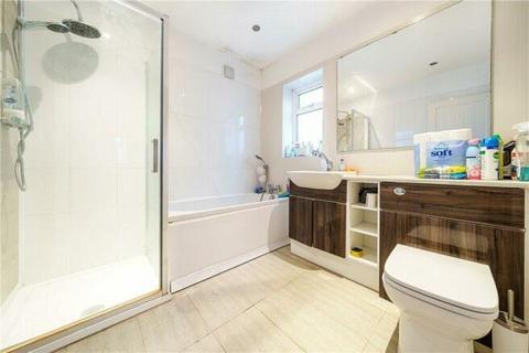 4 bedroom semi-detached house to rent, Stanmore,  London,  HA7