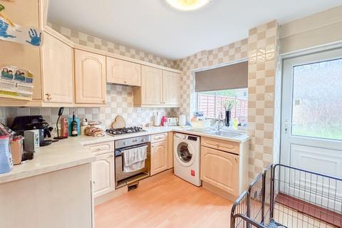 3 bedroom terraced house for sale, Llanwern Road, Newport, NP19