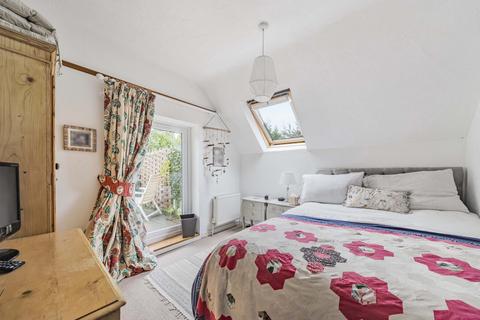 15 Addison Road, Brockenhurst, SO42 7SD