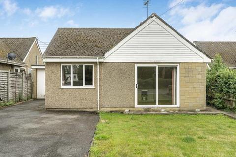 3 bedroom detached bungalow for sale, St. Johns Road, Tackley, OX5