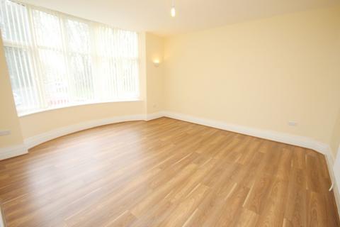 2 bedroom flat for sale, Wigan Road, Ashton-In-Makerfield, WN4