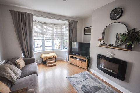 2 bedroom flat for sale, Bingfield Gardens, Fenham