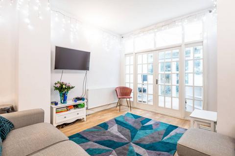 1 bedroom flat for sale, Brondesbury Villas, Queen's Park, London, NW6