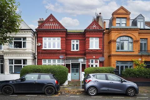 1 bedroom flat for sale, Brondesbury Villas, Queen's Park, London, NW6