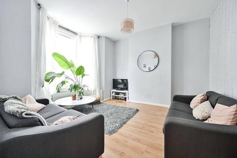 3 bedroom flat for sale, Warlock Road, Maida Vale, London, W9