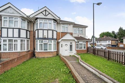 1 bedroom flat for sale, Cannon Lane, Pinner, HA5