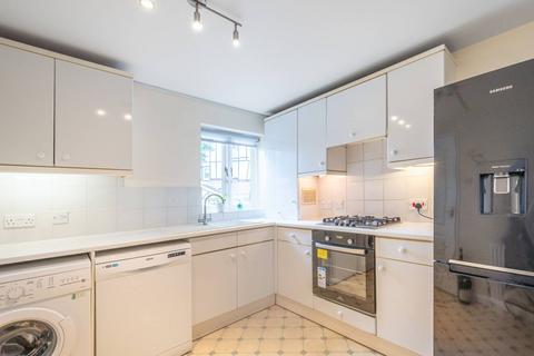 41 Heton Gardens, London, NW4 4XS