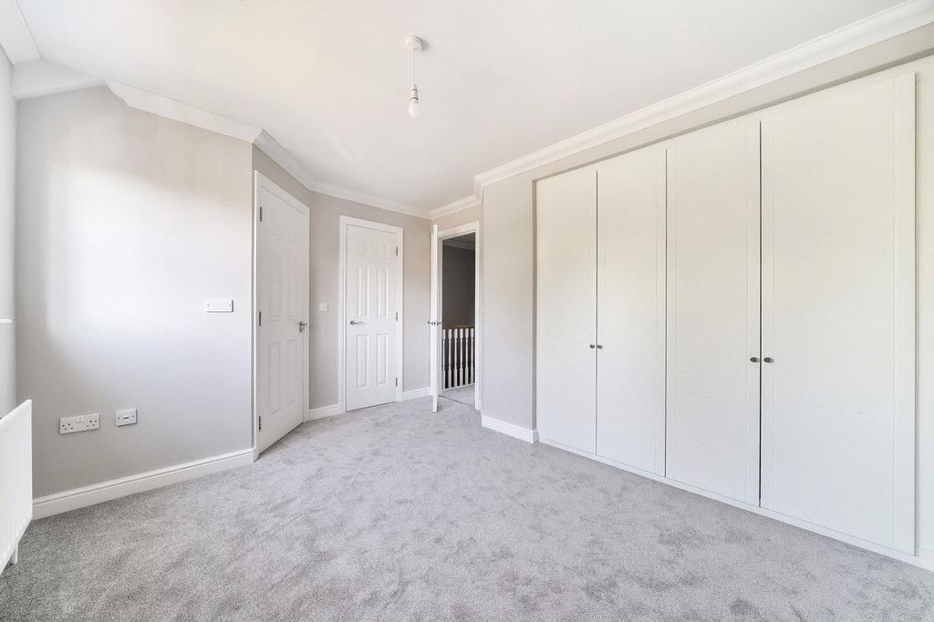 Fitted Wardrobes