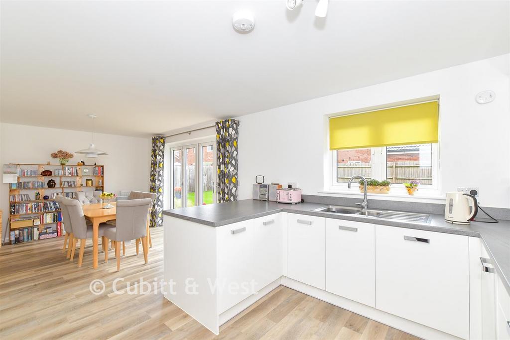 Kitchen/ Diner