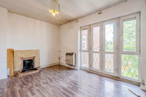 2 bedroom apartment for sale, Lee Street, London E8