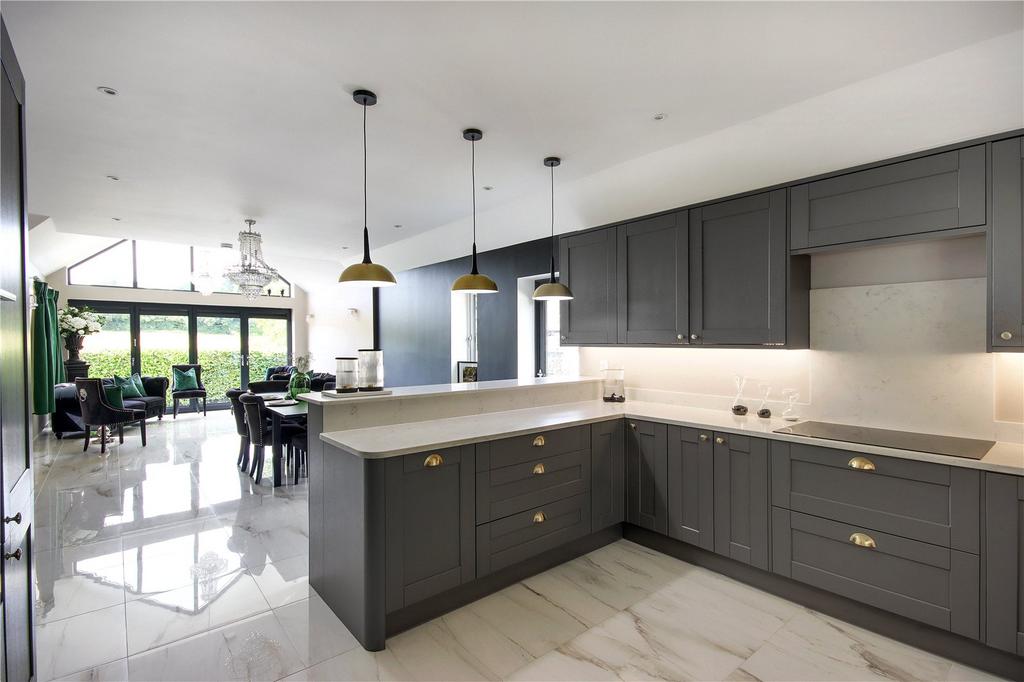 Kitchen/Family Room