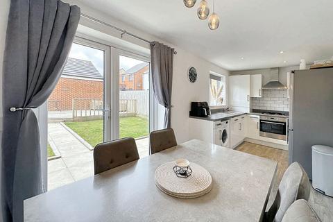 3 bedroom semi-detached house for sale, Moor Drive, Wallsend, Tyne and Wear, NE28 9FE