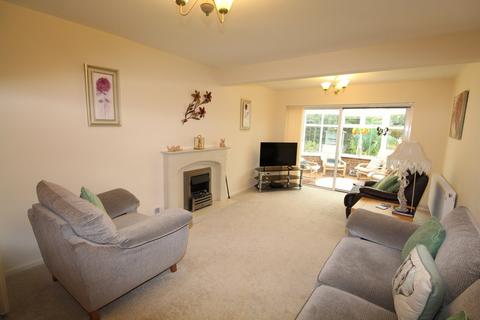 3 bedroom semi-detached bungalow for sale, Avery Close, Lutterworth LE17