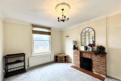 2 bedroom apartment to rent, The Fairfield, Farnham, Surrey, GU9