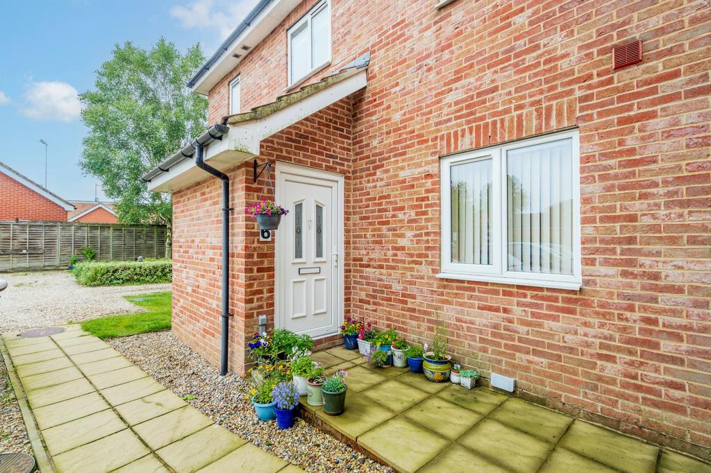 Detached house exterior