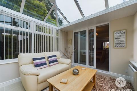 27 Beardwood Park, Blackburn, BB2 7BW