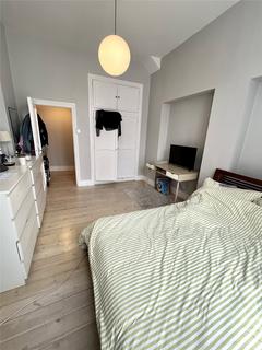 1 bedroom apartment to rent, Edge Hill, LONDON SW19