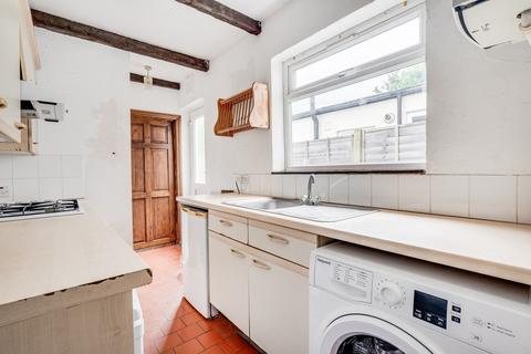 21 Adelphi Road, Epsom, KT17 1JB