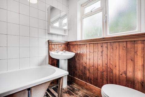 21 Adelphi Road, Epsom, KT17 1JB