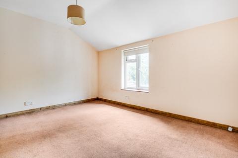21 Adelphi Road, Epsom, KT17 1JB