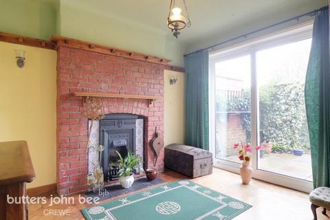 3 bedroom semi-detached house for sale, Crewe Road, Shavington