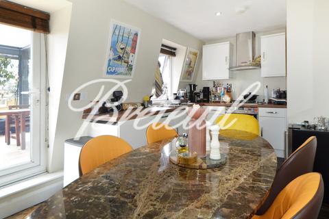 1 bedroom penthouse for sale, Dawes Road, London