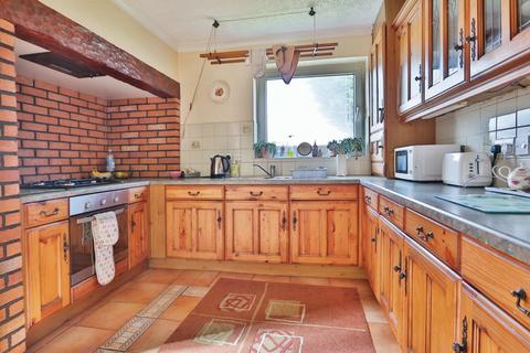 3 bedroom semi-detached house for sale, Westlands Drive, Hedon, Hull, HU12 8BY