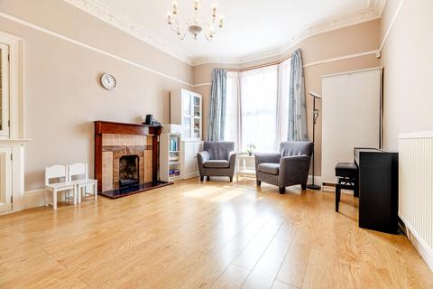 3 bedroom terraced house for sale, Ormiston Avenue, Scotstoun, Glasgow