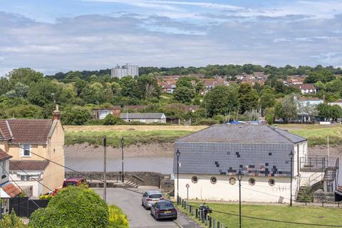 Flat, Prospect House Lower Myrtle Hill, Pill, Bristol, BS20 0BQ