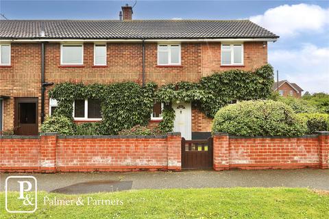 3 bedroom end of terrace house for sale, Stour Avenue, Felixstowe, Suffolk, IP11