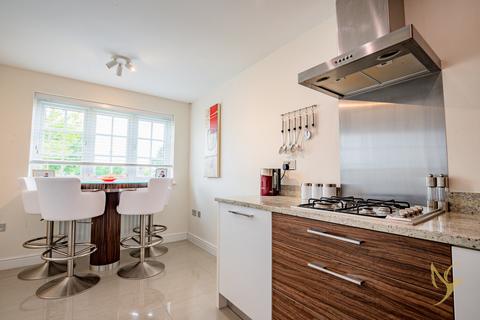 4 bedroom end of terrace house for sale, Worcestershire WR2