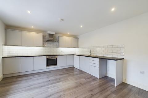2 bedroom flat to rent, Park Street, Cheltenham, GL50