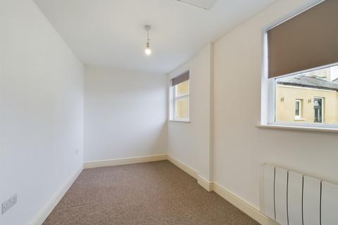 2 bedroom flat to rent, Park Street, Cheltenham, GL50