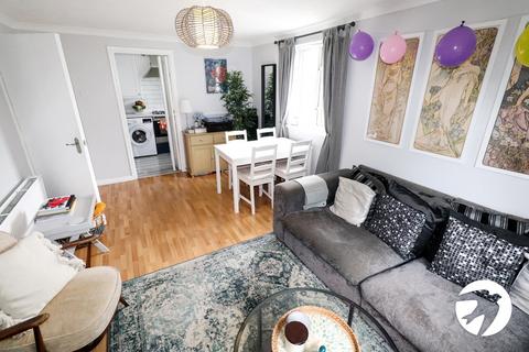 19 Woburn Close, London, SE28 8QZ