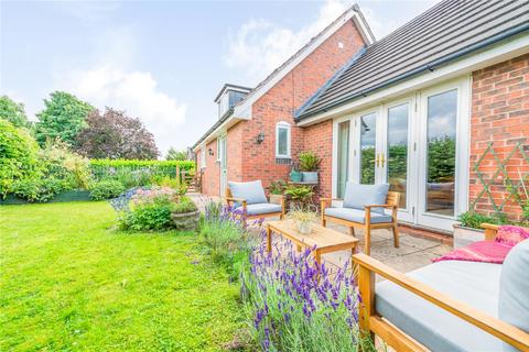 2 bedroom bungalow for sale, Almeley, Hereford, Herefordshire