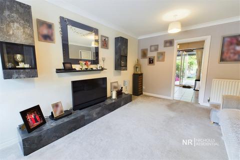 15 Galen Close, Epsom, KT19 7DL
