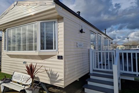 2 bedroom static caravan for sale, Shearwater, Tattershall Lakes LN4
