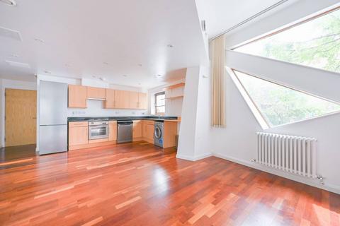 2 bedroom flat for sale, Rope Street, Canada Water, London, SE16