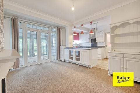 3 bedroom semi-detached house for sale, Masefield Crescent, Romford RM3