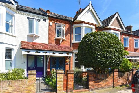 21 Park Road, London, W7 1EN