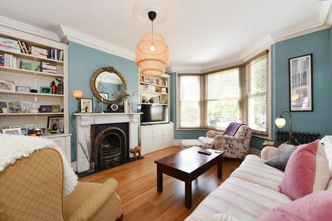 21 Park Road, London, W7 1EN