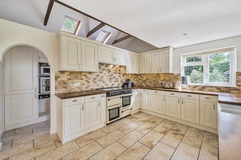 4 bedroom cottage for sale, Bartley Road, Woodlands, Southampton, SO40