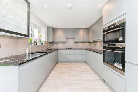 4 bedroom semi-detached house for sale, Allerton Road, Borehamwood, Hertfordshire, WD6